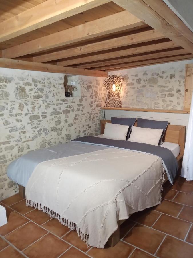Villa Au Repos à Treziers Extérieur photo